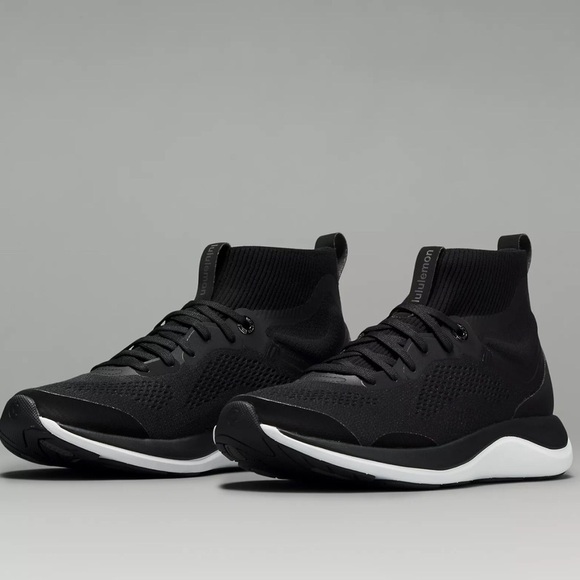 lululemon athletica Shoes - Lululemon Chargefeel Mid Women's Workout Shoe SIZE 9